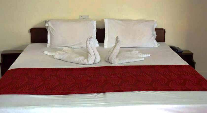 UNA Comfort Dee Jay, Pragpur 4